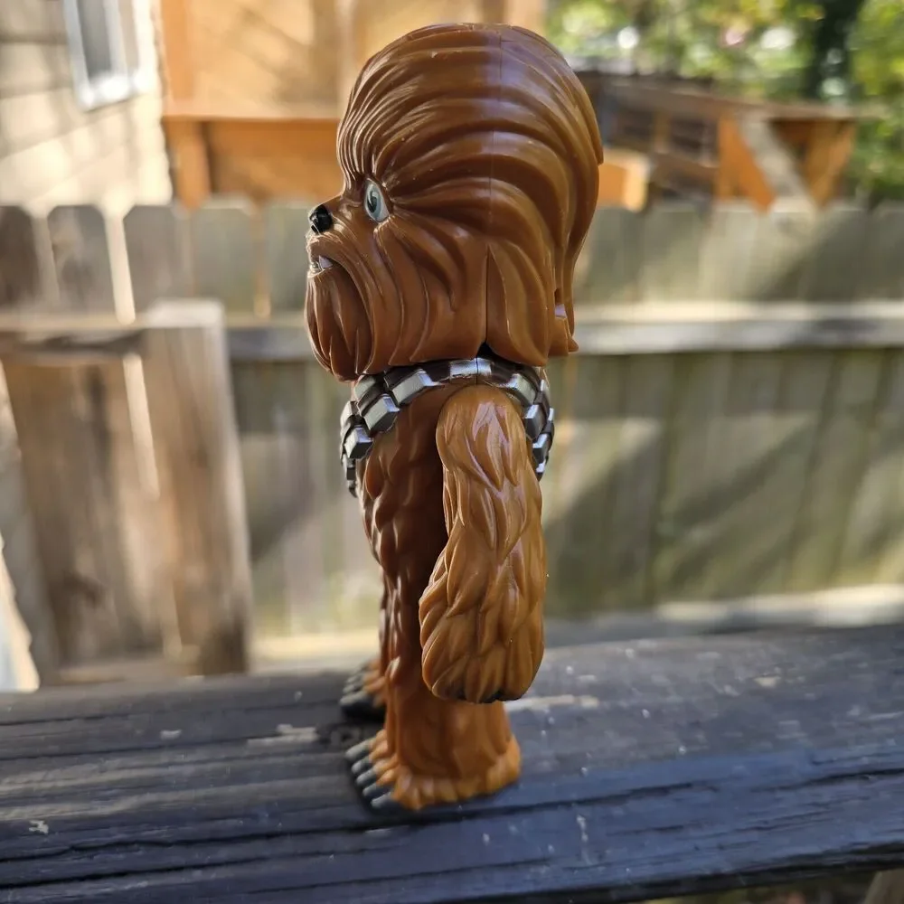 Bop It! Electronic Game Star Wars Chewie/Chewbacca Edition Works great